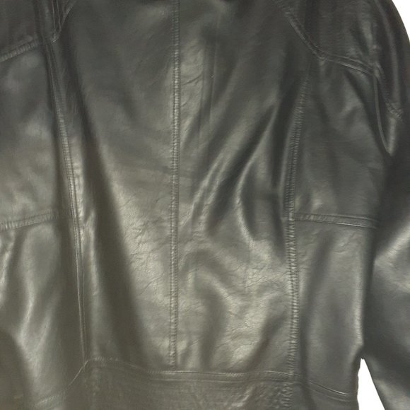 Max Studio/Max Jeans - Picture 10 of 11